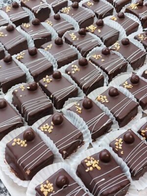 Punch Quadrat slice Punch Quadrat slice